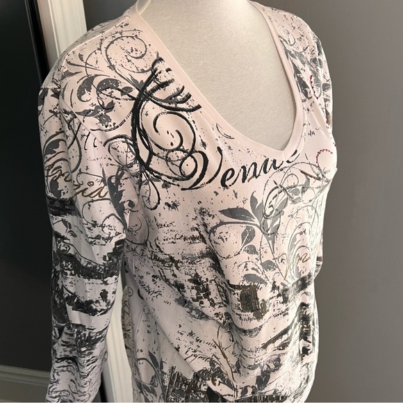 Juli-Women’s Graphic Top-Size L Cotton-Long Sleeved-Venice Print~Black & White - Picture 2 of 6